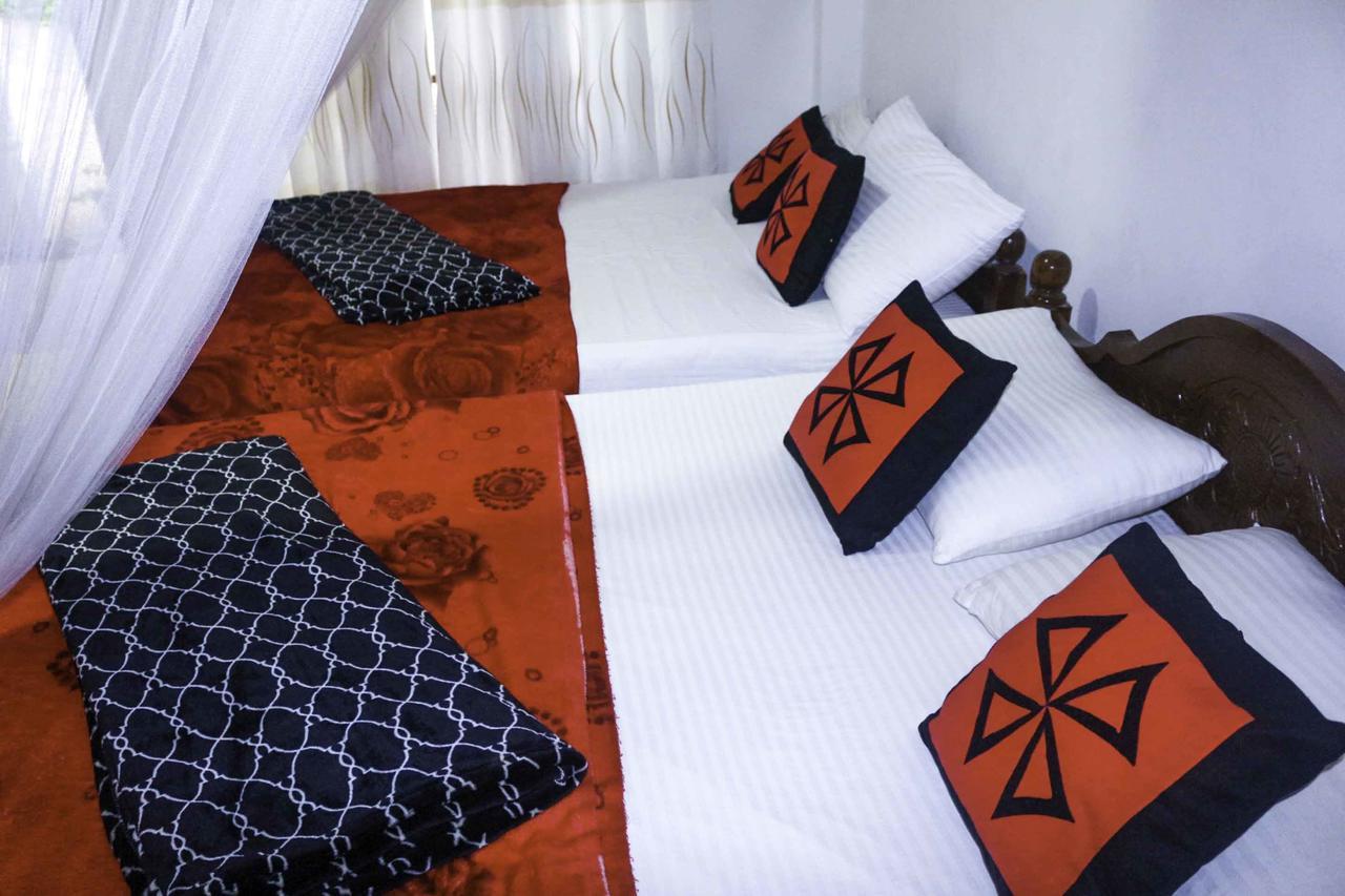 Yoho Chamith Homestay Ella Esterno foto